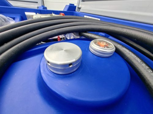 Szallithato-gazolaj-tartaly-440-literes-carrytank