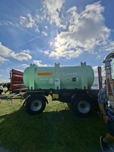 SWIMER AGRO-MOBI szállítható víz- és nitrosoltartály 9000 literes 2"