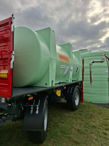 SWIMER AGRO-MOBI szállítható víz- és nitrosoltartály 9000 literes 2"