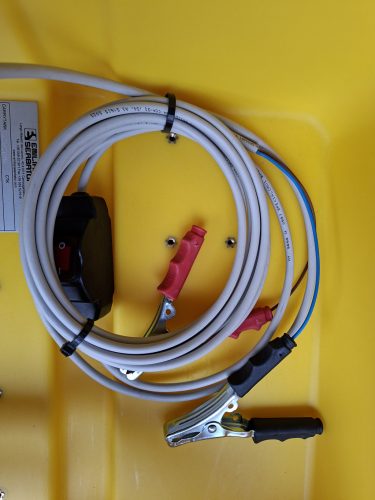 CARRYTANK 330 literes PICKUP GÁZOLAJ tartály,12V 15 l/perc merülőszivattyú, szintjelző, 4 m tömlő, aut.pisztoly, fedél