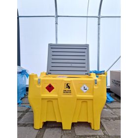 Szallithato-gazolaj-tartaly-440-literes-carrytank