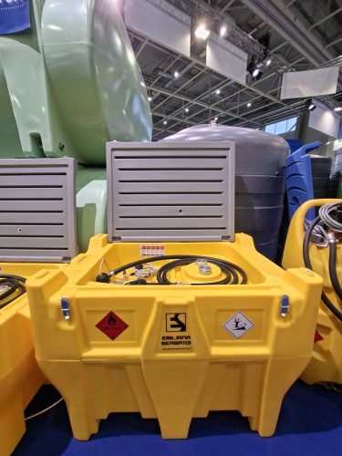 Szallithato-gazolaj-tartaly-440-literes-carrytank