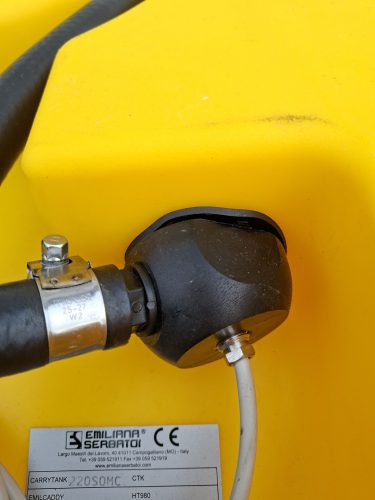 CARRYTANK 220 literes GÁZOLAJ tartály,12V, 15 l/perc merülőszivattyú, szintjelző, 4m tömlő, automata pisztoly, fedél nélkül