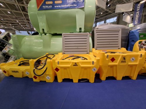 CARRYTANK 220 literes GÁZOLAJ tartály,12V, 15 l/perc merülőszivattyú, szintjelző, 4m tömlő, automata pisztoly, fedél nélkül