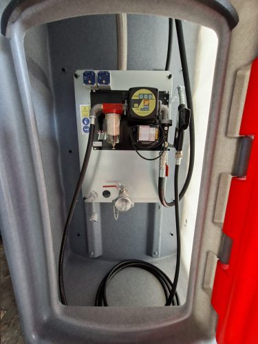 Dupla falú 10000 l FUDPS gázolajtartály front/levezetett töltéssel, 230V 70 l/p szivattyú, mechanikus mérőóra, 10 µ víz- és szennylev. szűrőkészlet, úszós szintjelző, 10 m nyomótömlő, automata pisztoly