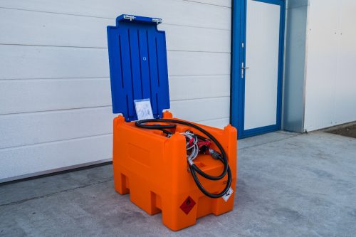 Szallithato-gazolaj-tartaly-220-literes-carrytank-230v-automata-pisztollyal