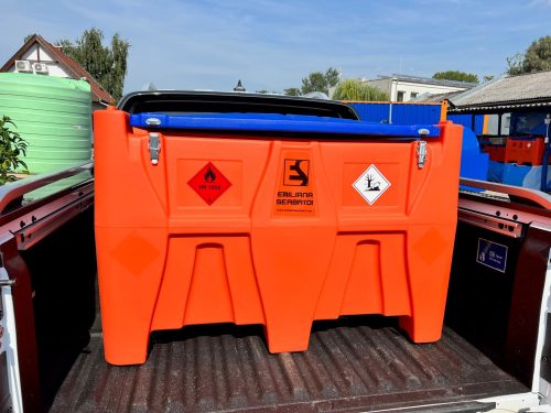 Szallithato-gazolaj-es-adblue-tartaly-450-literes-carrytank