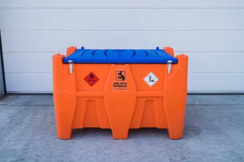 Szallithato-gazolaj-tartaly-440-literes-carrytank-230v