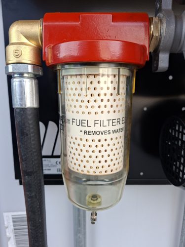 1000-Literes-IBC-gazolajtartaly-fem-csappal