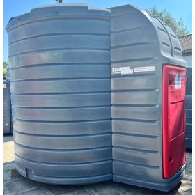 10000-literes-muanyag-gazolajkut-kimeroszekrennyel