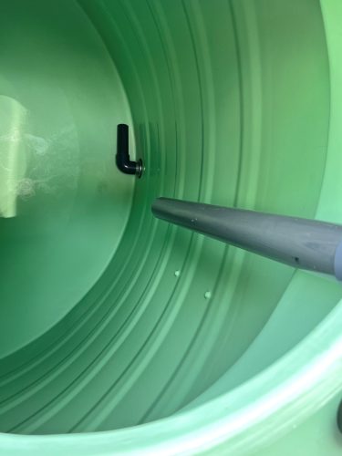 nitrosol-tartaly-20000-literes-folyekony-mutragya-tarolo